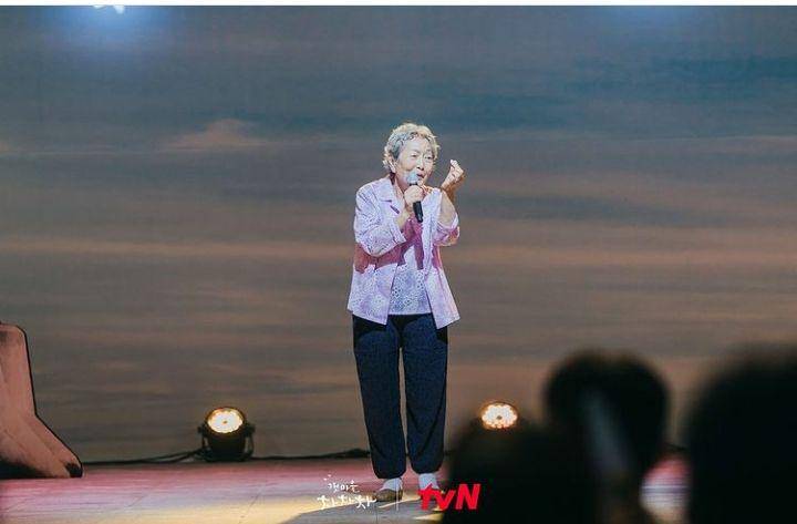 Kim Gam-ri di drama Hometown Cha Cha Cha (instagram.com/tvn_drama)