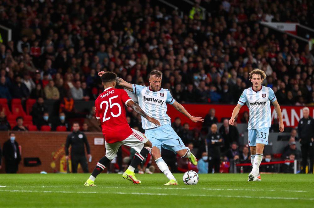 potret laga West Ham melawan Manchester United di Carabao Cup (twitter.com/WestHam)