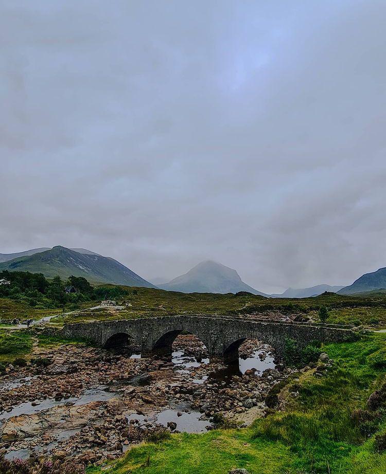 Isle of Skye (instagram.com/tracklife_to_vanlife)