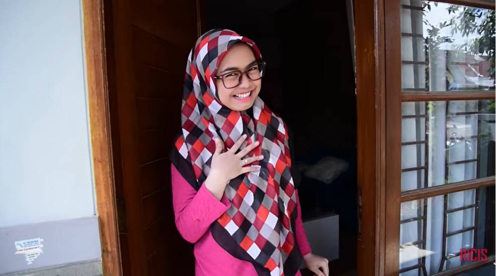 Ria Ricis awal jadi YouTuber (YouTube.com/Ricis Official)
