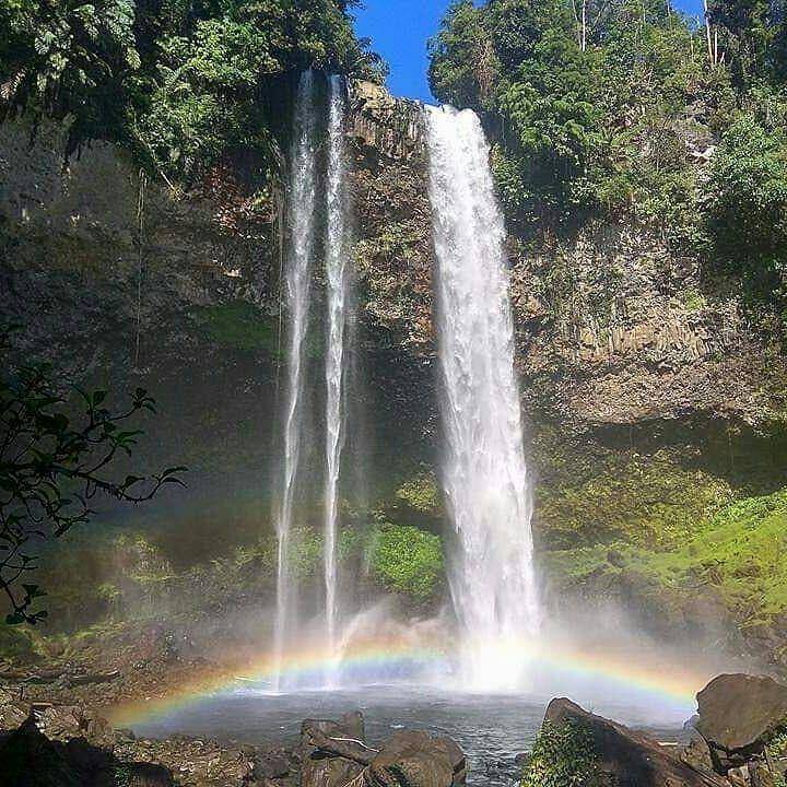 Air Terjun Riam Berawan (instagram.com/pesonaairterjunindonesia)
