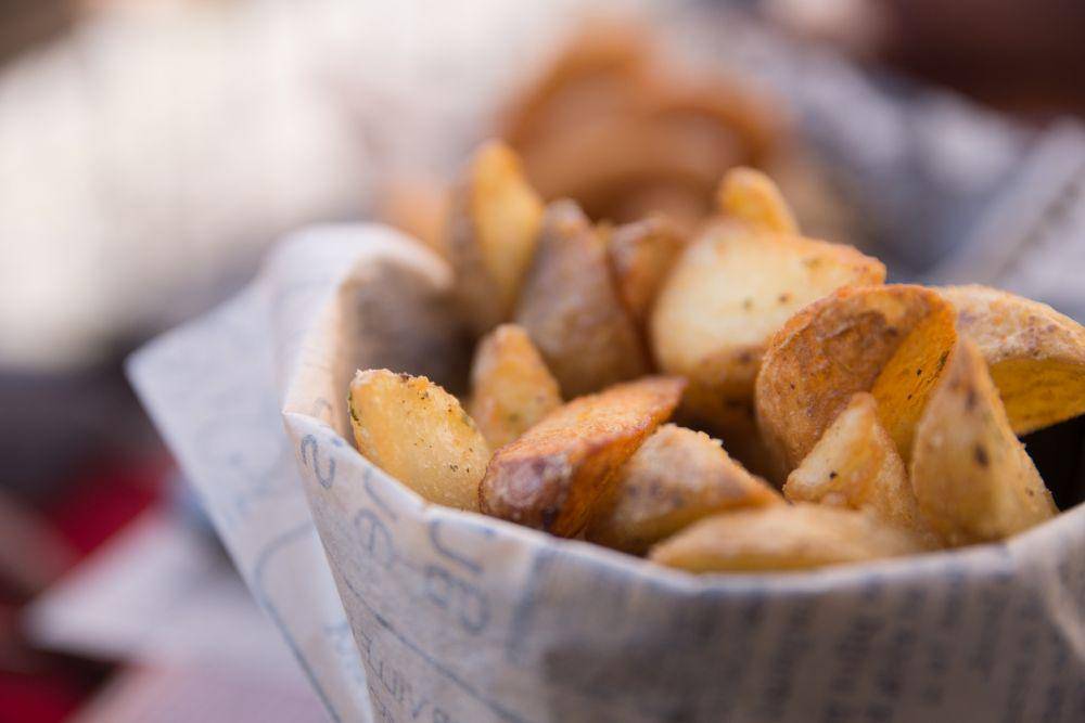 ilustrasi coriander potato wedges (pexels.com/Georgiana Mirela)