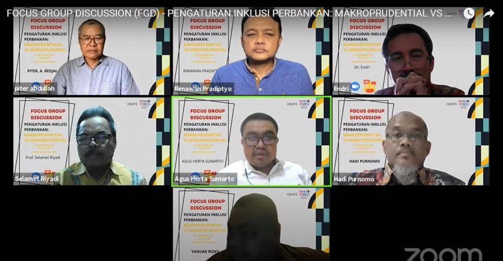 Focus Group Discussion: Pengaturan Inklusi Perbankan: Macroprudential VS Microprudential yang digelar IDEATE yang digelar secara daring di ZOOM, Senin (22/9/2021). (Tangkapan Layar YouTube/Ezri TS)