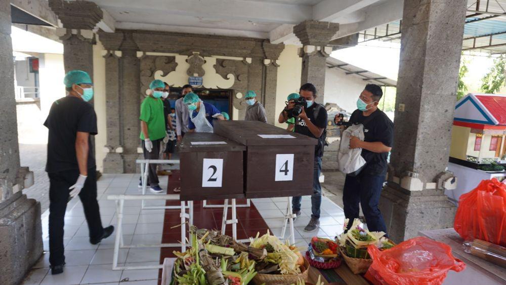 RSUP Sanglah Kremasi 25 Jenazah Telantar di Bali, Prosesi Secara Hindu