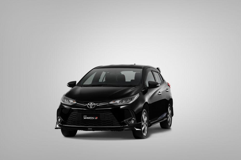 Kamu Cari Mobil Sporty? Yuk Kepoin Toyota Yaris GR Sport!