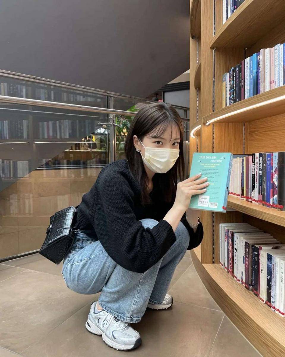 Eunseo WJSN (instagram.com/eeunseo._.v)