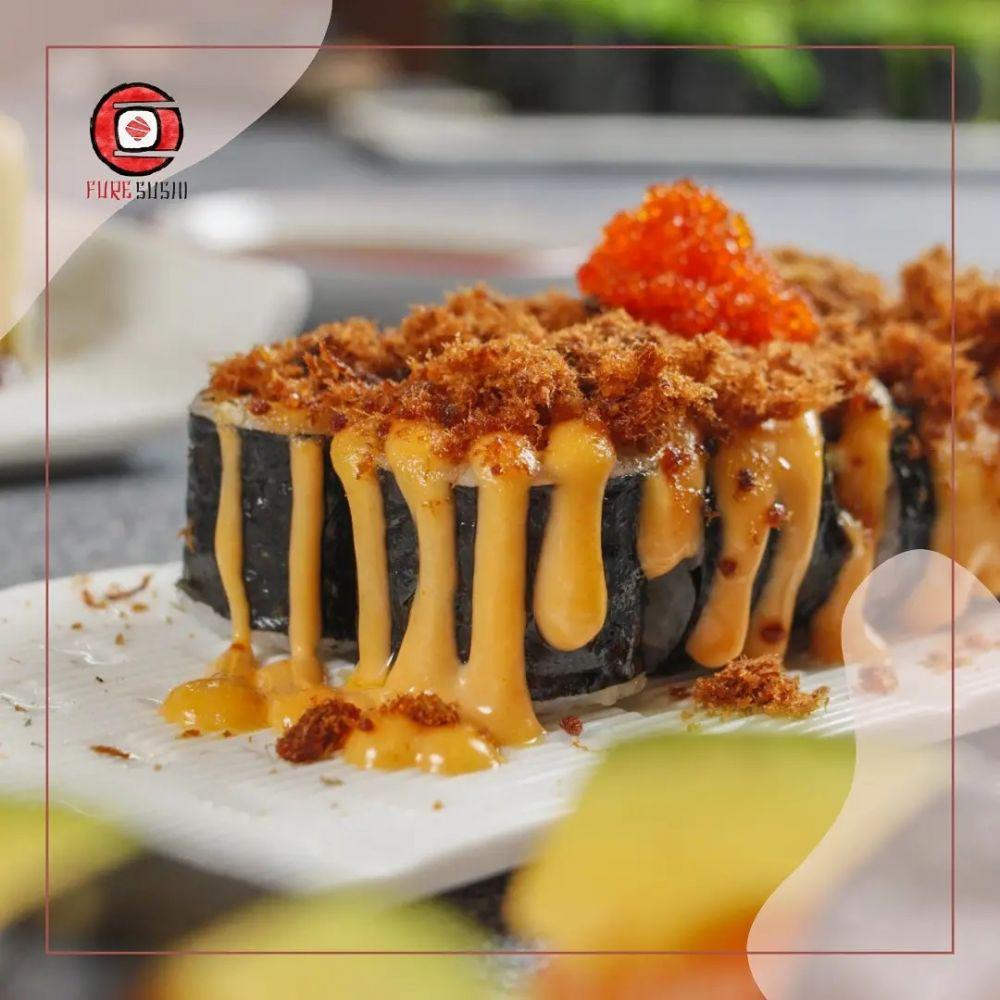 fure sushi tori kawa roll (Instagram.com/furesushi)