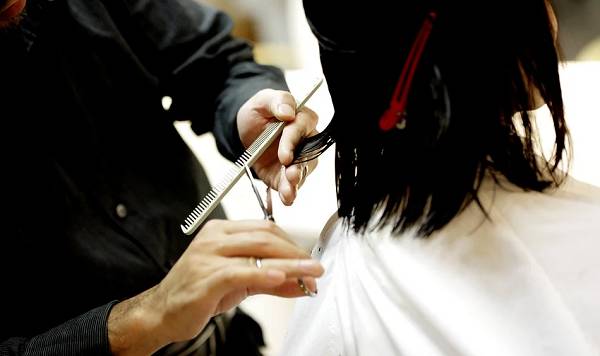 Ilustrasi pemotongan rambut. (Pixabay.com/kaleido-dp)
