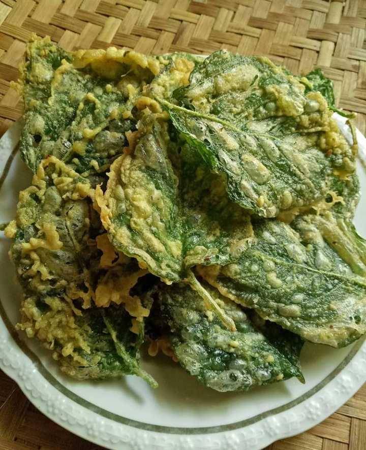 keripik bayam (instagram.com/ekaaarizky76)