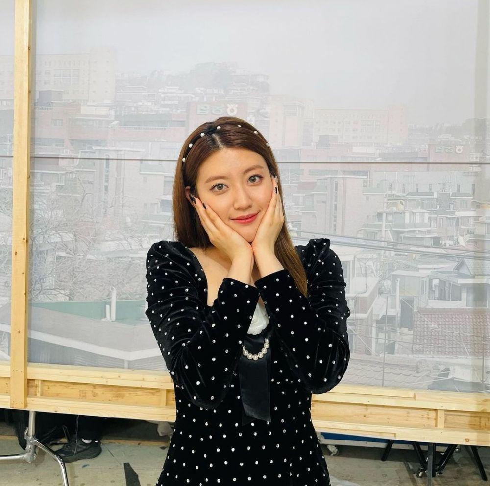 Nam Ji Hyun (instagram.com/hyuniiiiiii_95917)
