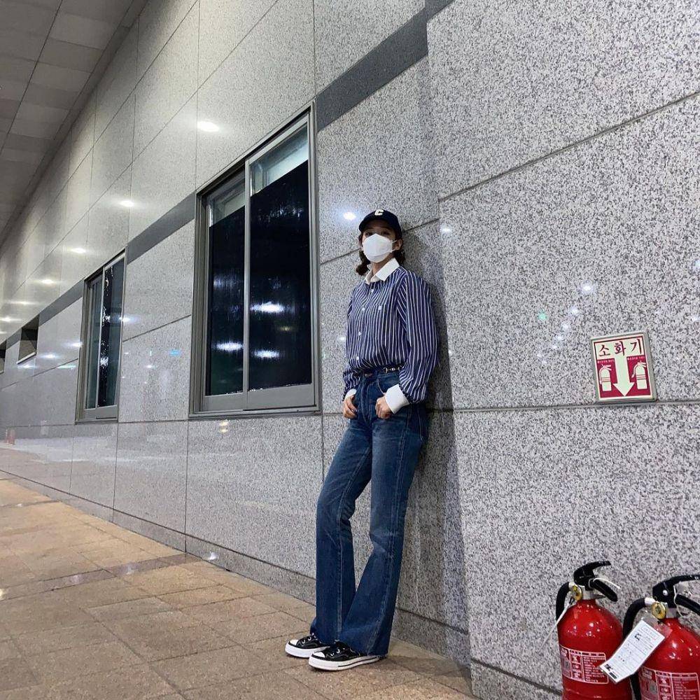 OOTD Sandara Park. (instagram.com/daraxxi/)