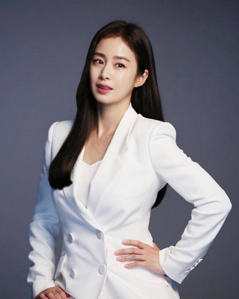potret Kim Tae Hee (instagram.com/taeheekim80)