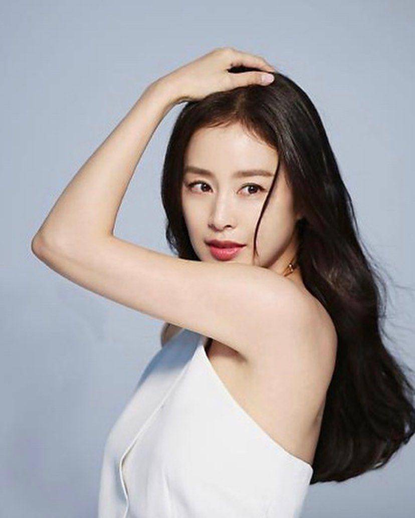 potret Kim Tae Hee (instagram.com/taeheekim80)