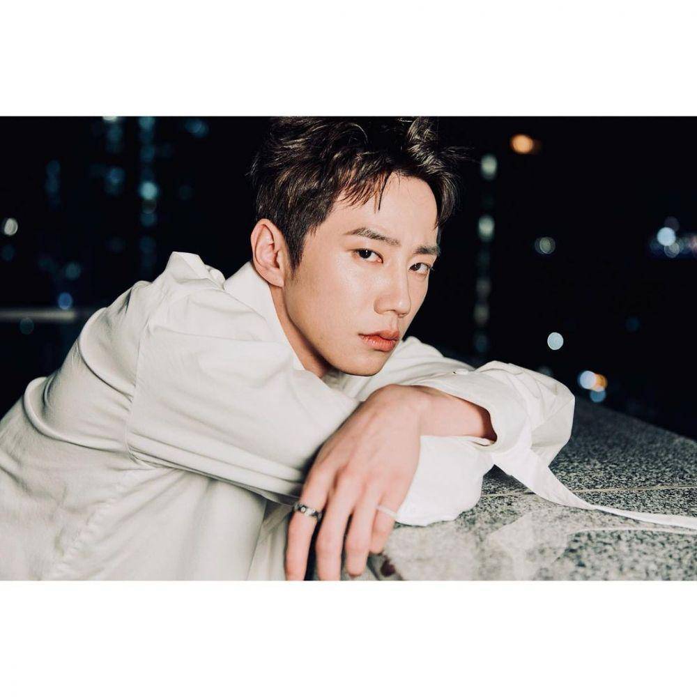 Jun U-KISS (instagram.com/real_2junyoung)