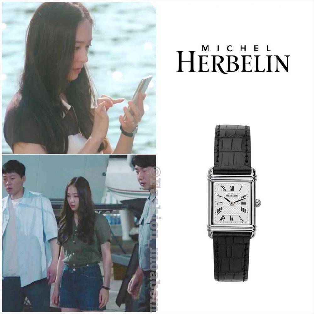 harga fashion item Krystal di drama Police University (instagram.com/fashion_moabom)