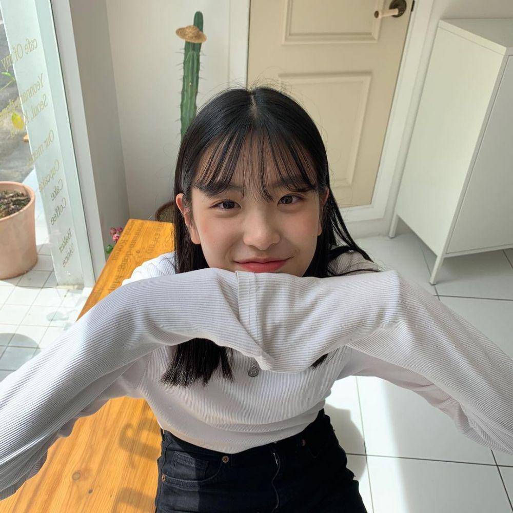 Oh Ye Ju (instagram.com/oh.yeju)