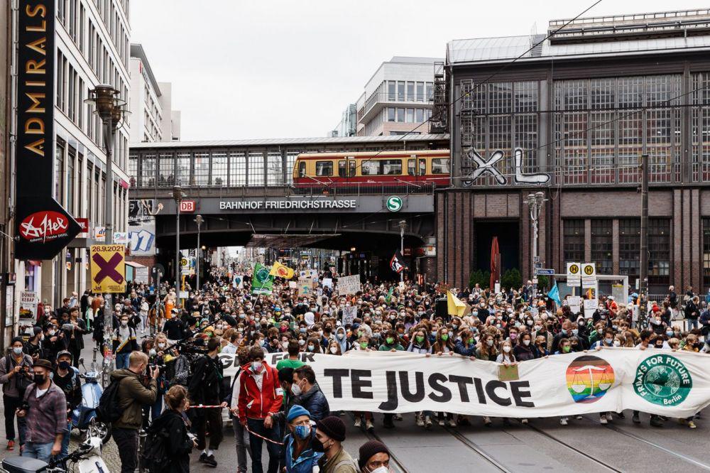 Unjuk rasa Fridays for Future di Berlin pada 24 Septmber 2021. (Twitter.com/Fridays for Future Berlin)