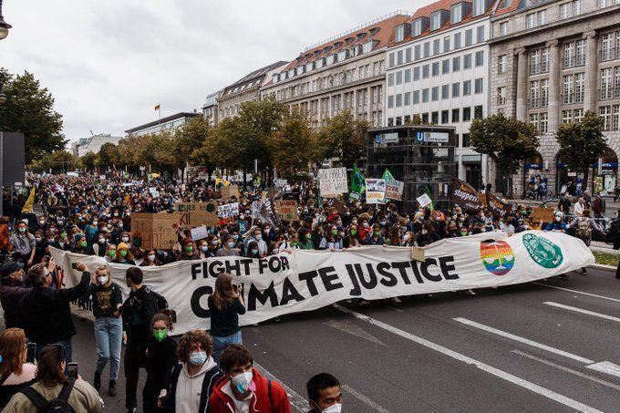 Unjuk rasa Fridays for Future di Berlin pada 24 Septmber 2021. (Twitter.com/Fridays for Future Berlin)
