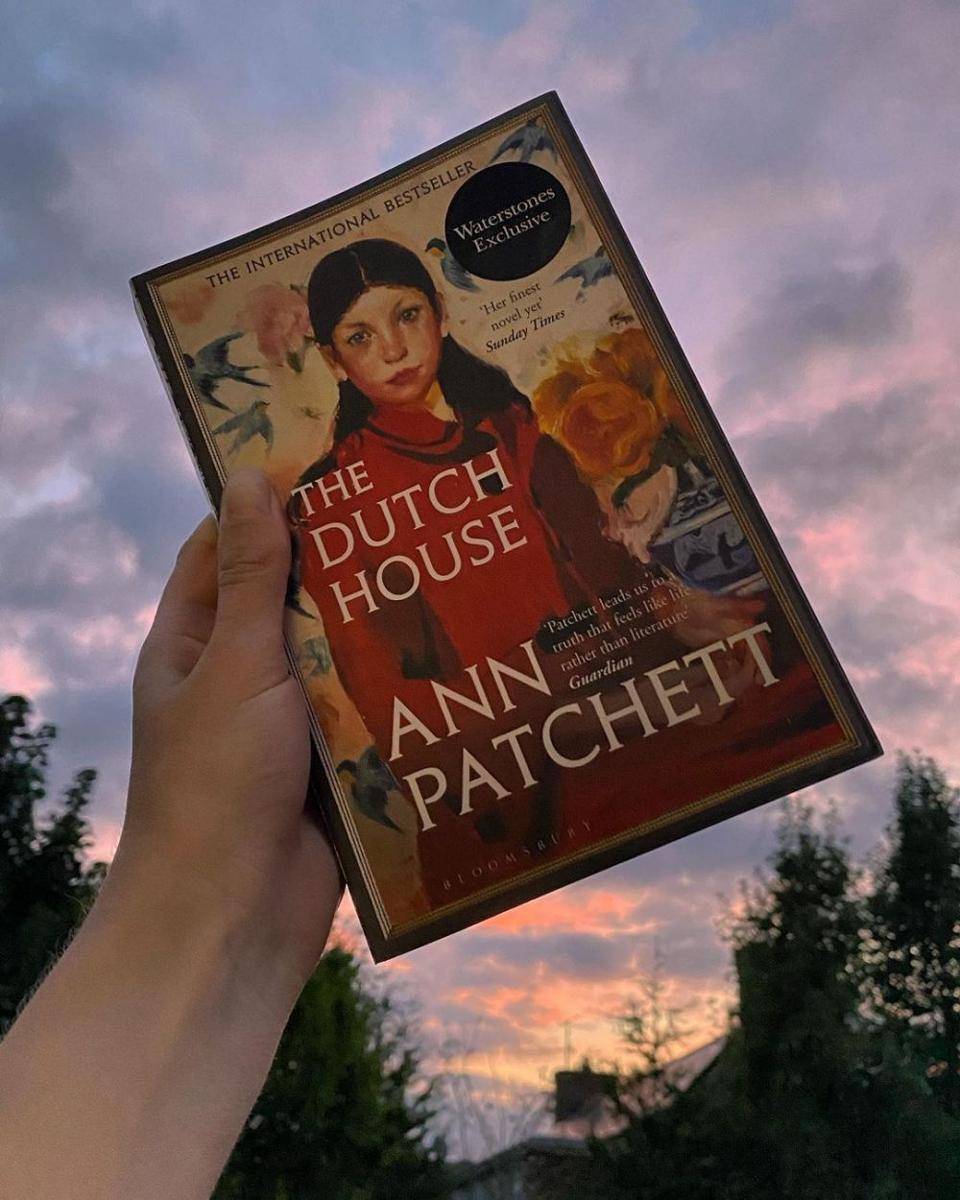 buku karya Ann Patchett (instagram.com/holly_reads_books)