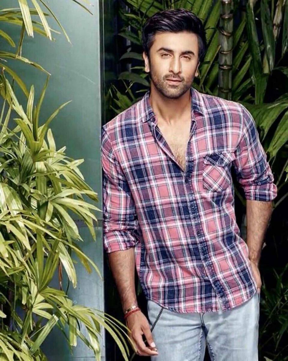 Cast film India Ajab Prem Ki Ghazab Kahani (Instagram.com/ranbir_kapoooor/)