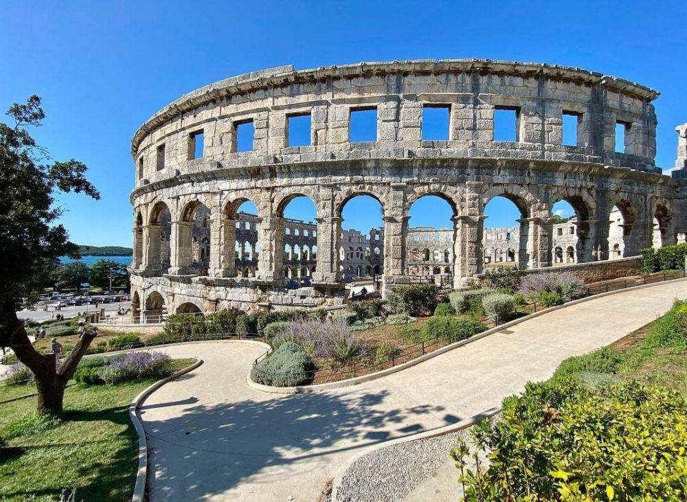 Pula Arena (instagram.com/ms.ola.la)
