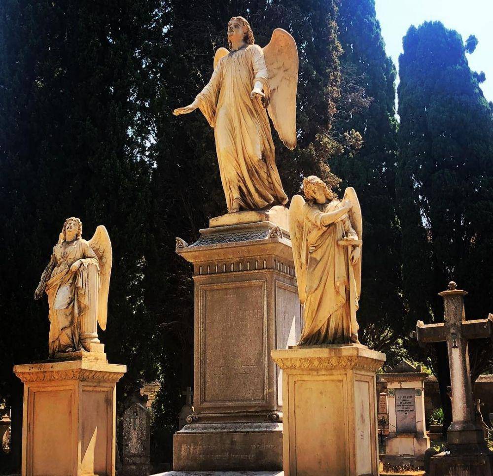 Naval Cemetery (instagram.com/boris_thuery)