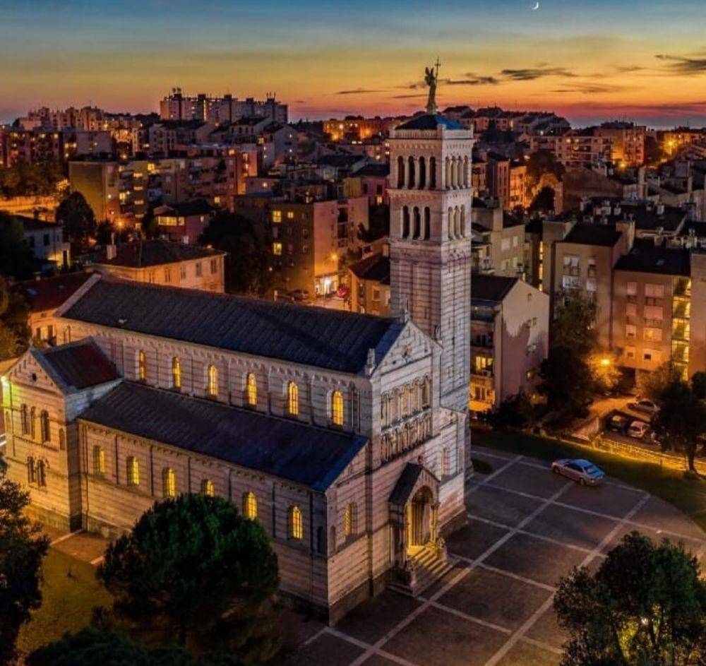 Mornaricka Crkva (instagram.com/pula_plus)