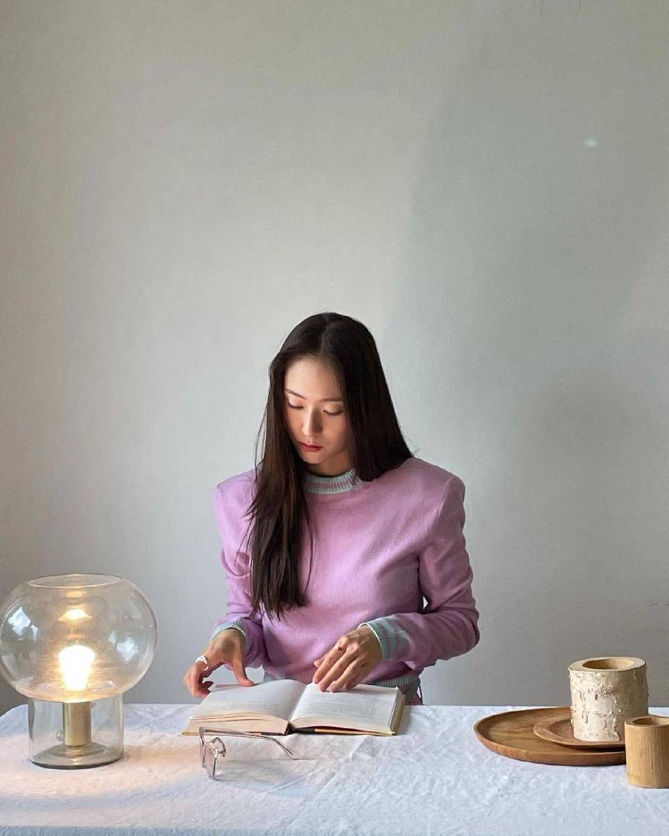 Krystal (instagram.com/vousmevoyez)