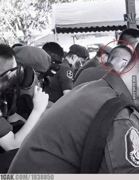 salah fokus dengan lingkaran merah (1cak.com)