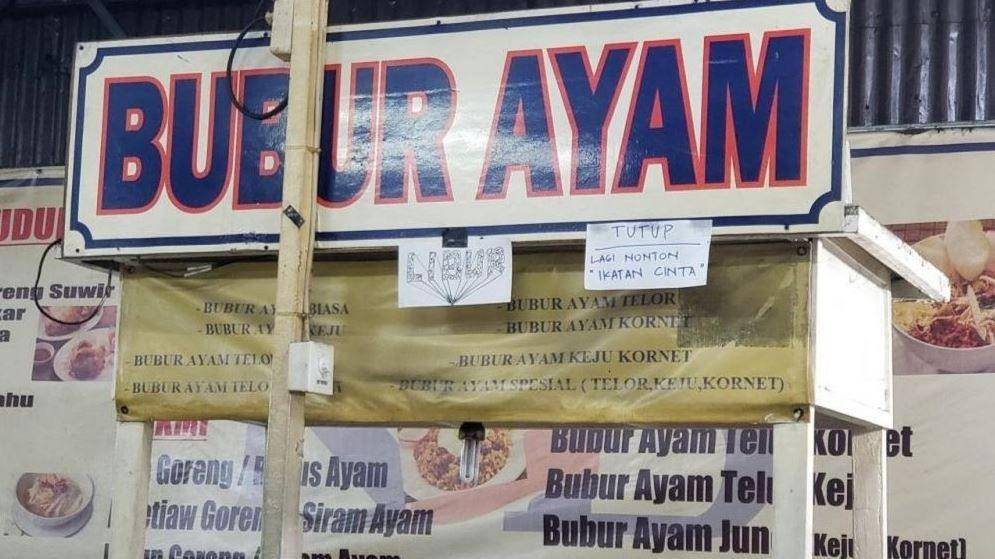 alasan kocak toko tutup (twitter.com/stopitsabb)