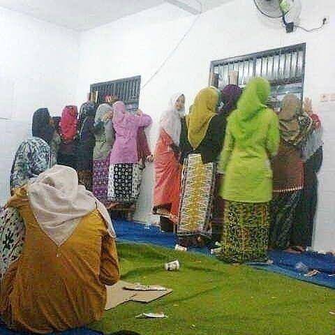 potret ngintip (instagram.com/santriwatiindonesia)