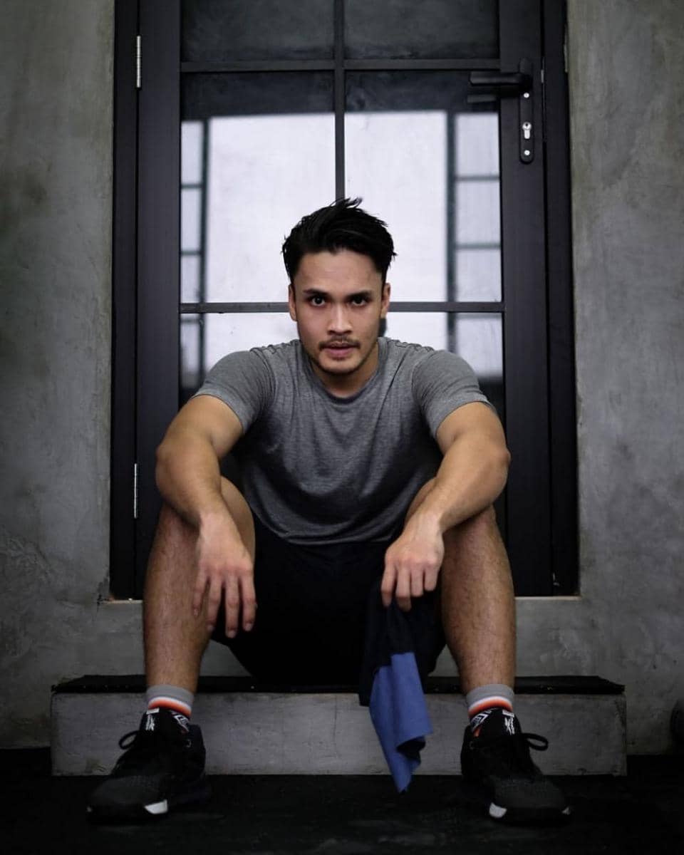 Randy Pangalila (instagram.com/randpunk)