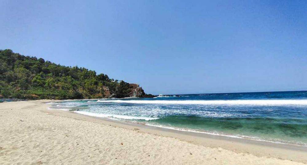 Pantai Siung (instagram.com/ladyledoy)