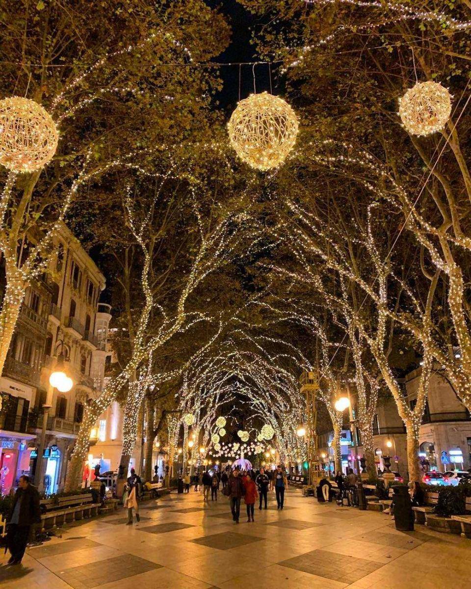 Passeig des Born (instagram.com/borjajimenezbr)