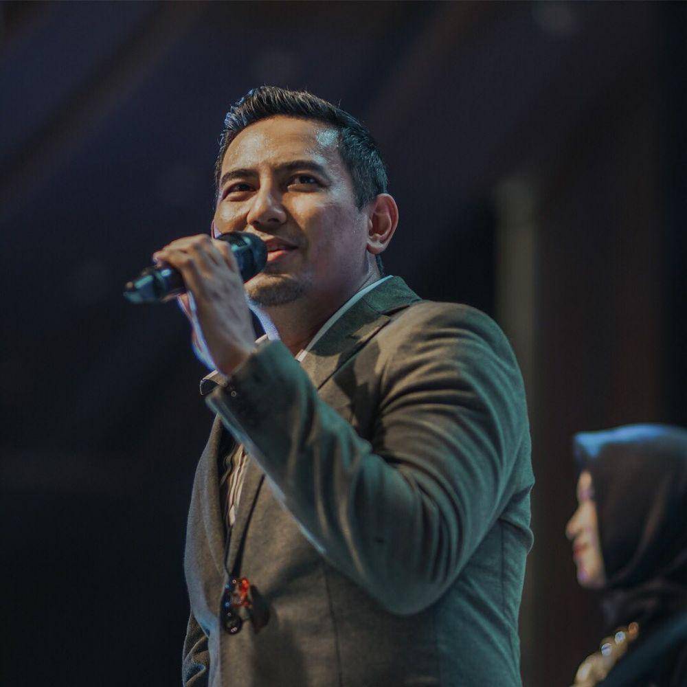 Rio Febrian (instagram.com/riofebrian25)