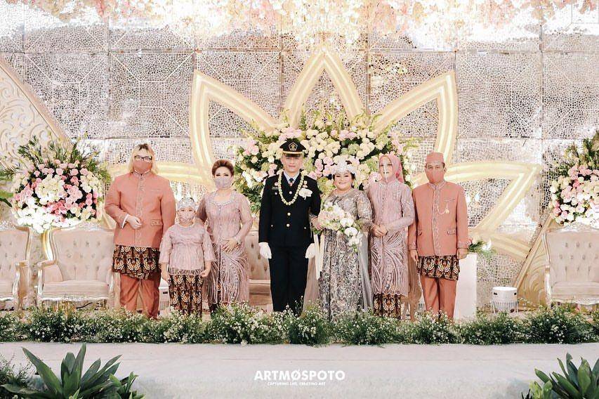 Gaya Olivia Nathania, Putri Nia Daniaty (instagram.com/niadaniatynew)