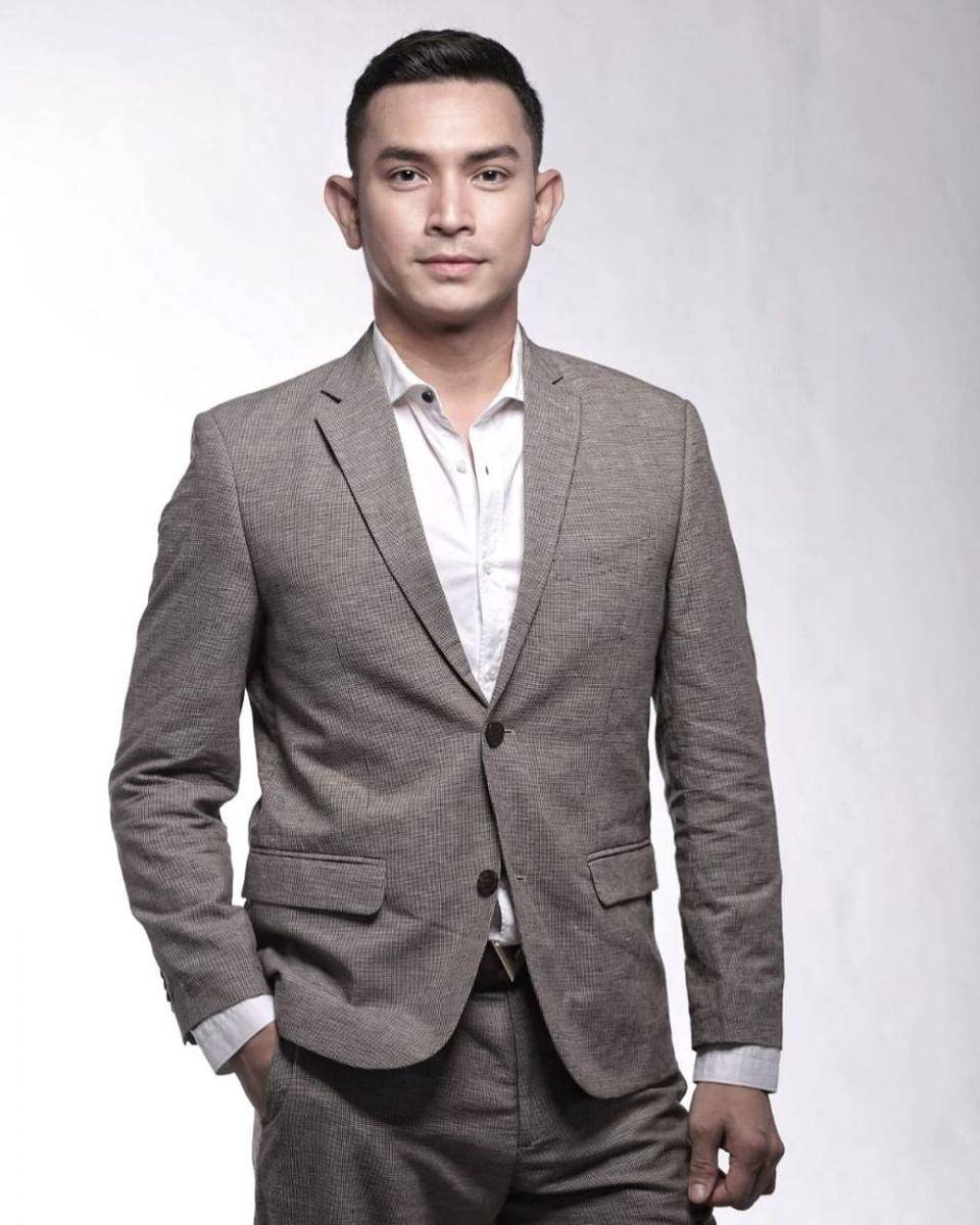 Aditya Herpavi (@bachronironi.photography via instagram.com/adityaherpavi_r)