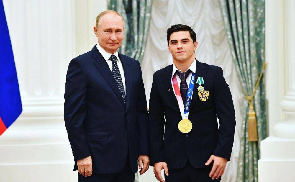 potret Artur Dalaloyan dan presiden Putin (instagram.com/real_artur)