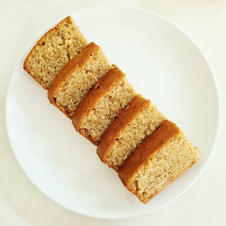 Bolu kukus pisang (Instagram.com/dulchecherrybakes)