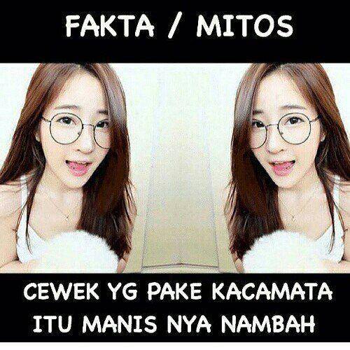 Meme orang pakai kacamata. (instagram.com/fresheye_official)