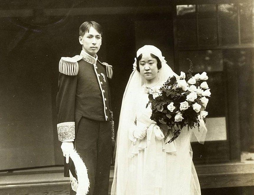 potret Putri DeokHye bersama suaminya di hari pernikahan mereka tahun 1931 (ilbe.com)