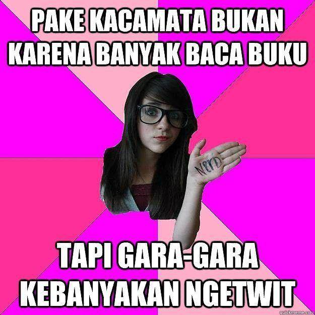 Meme orang pakai kacamata. (instagram.com/fresheye_official)