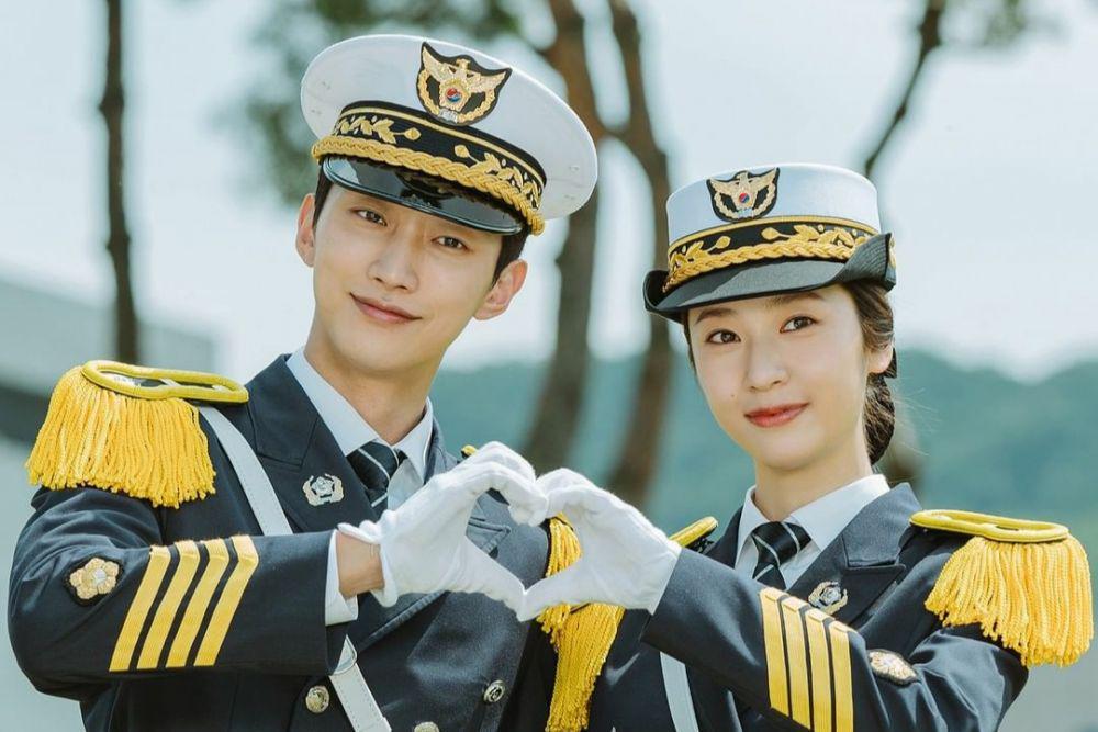 Terbaru Jinyoung B1A4, 6 Aktor yang Jadi Lawan Main Krystal Jung