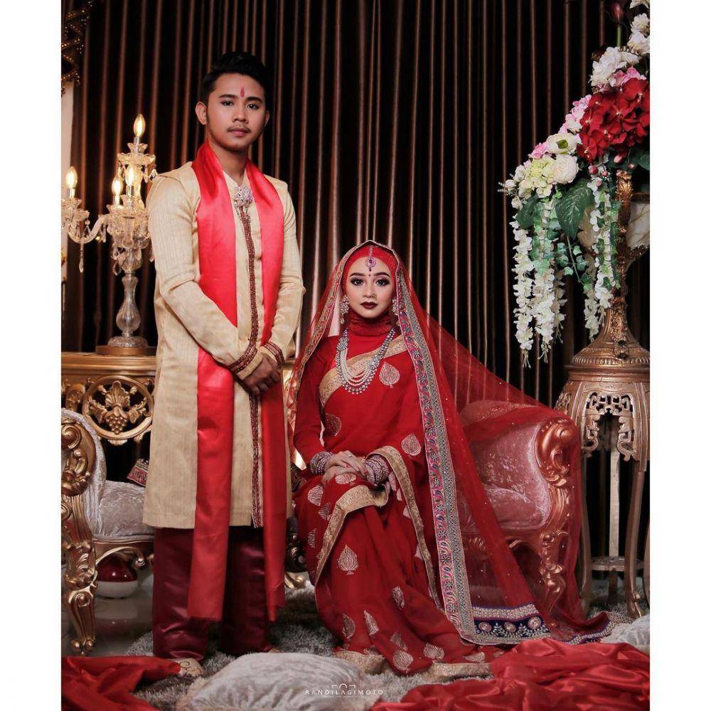 Ega Noviantika dan suami (instagram.com/eganoviantika_98)