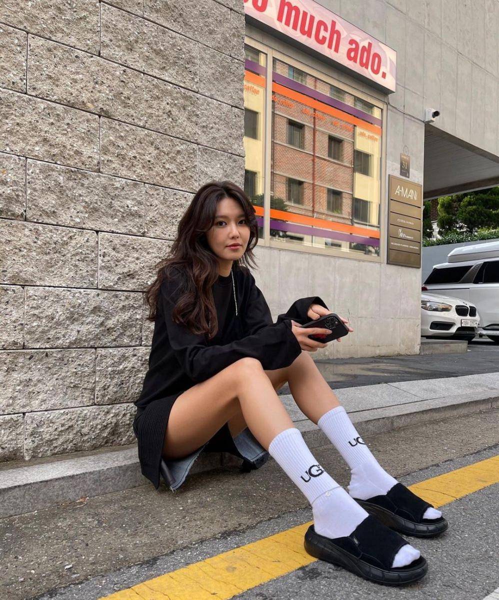 Sooyong SNSD (instagram.com/sooyoungchoi)