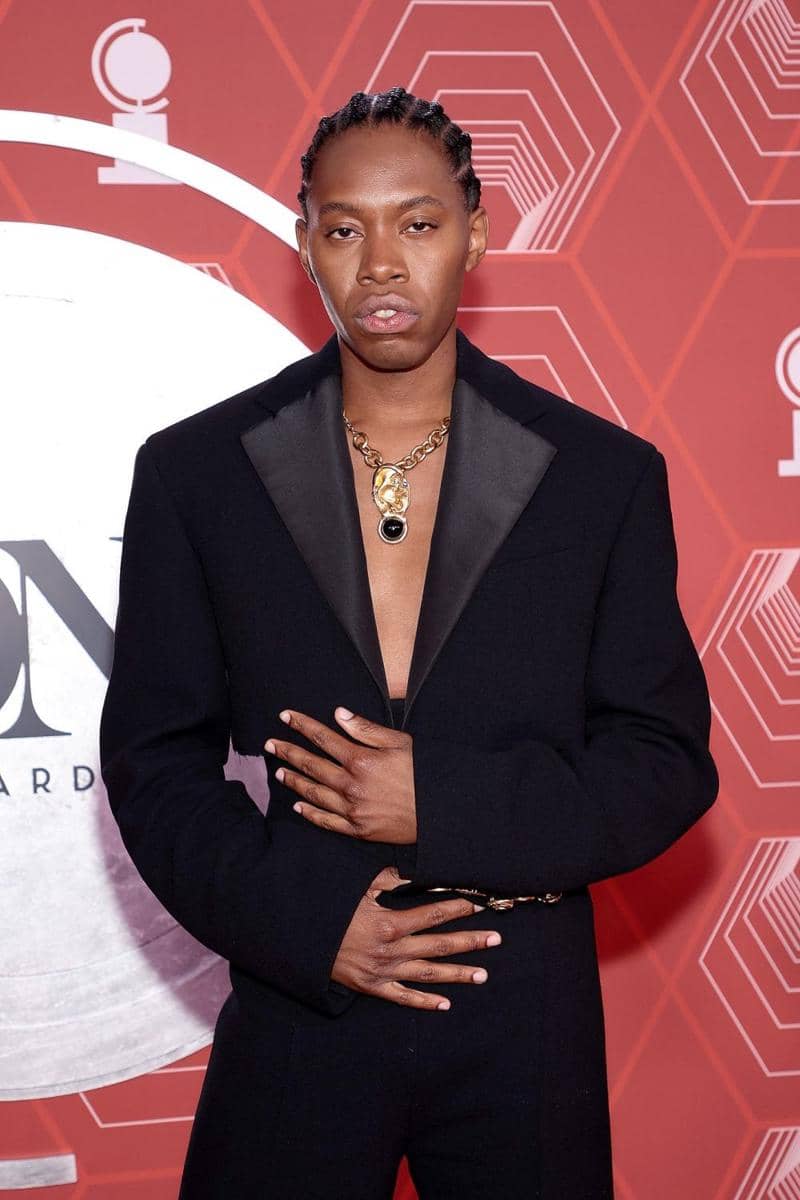 Style seleb pria yang hadir di Tony Awards 2021 (facebook.com/TheTonyAwards)