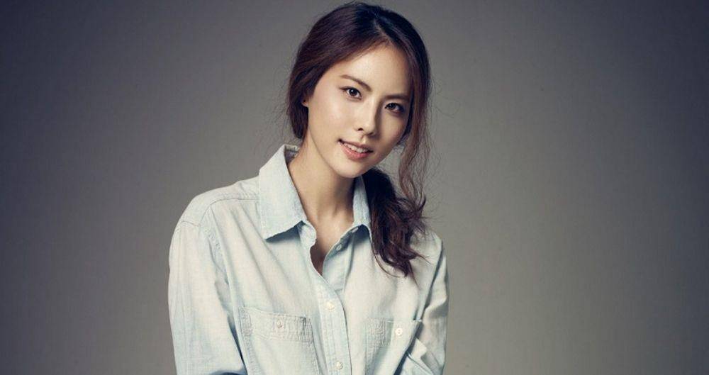 Park Ji Yoon (allkpop.com)