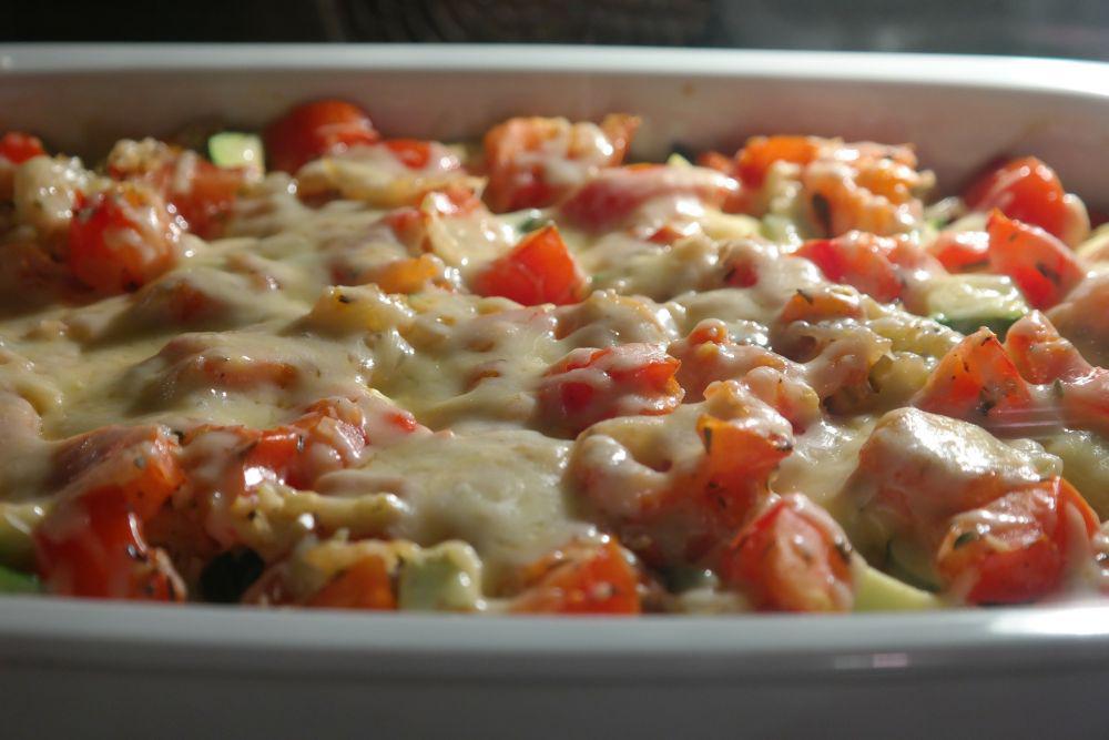 ilustrasi cornbread chicken bake (pixabay.com/Hans Braxmeier)