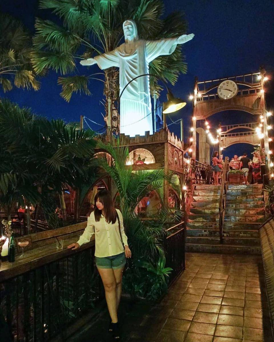 La Favela, Bali (instagram.com/ellelie25)