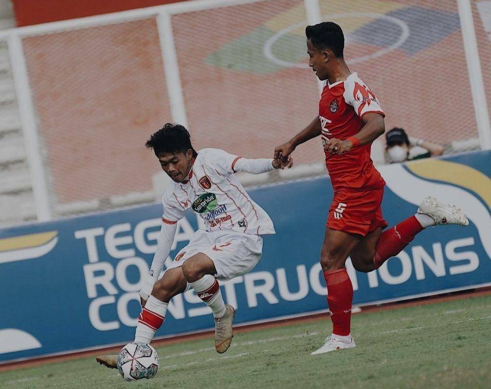 Laga Liga 2 2021 Grup B antara Persekat Tegal vs Badak Lampung. (instagram/@badaklampungfc)